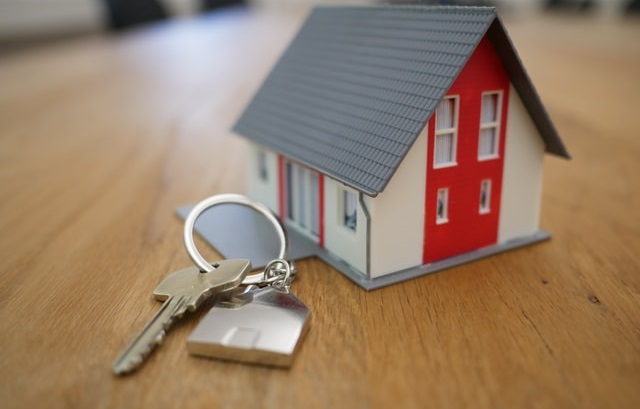 Real-Estate